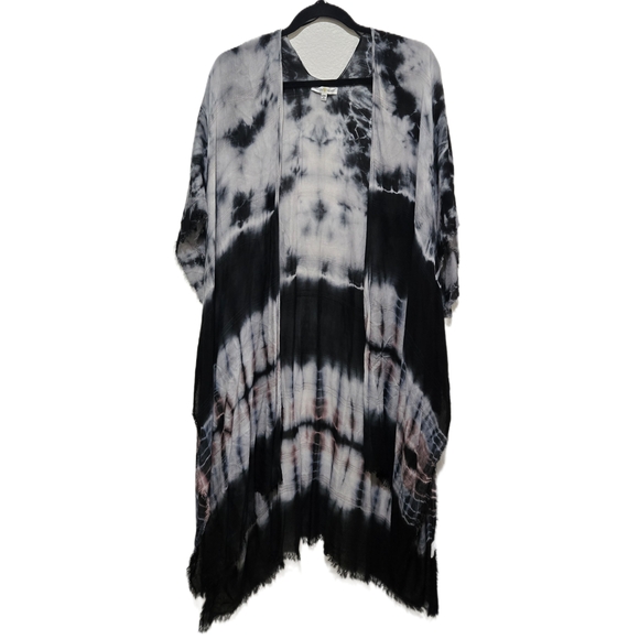 Woven Heart Other - WOVEN HEART Black White Tie-Dye Kimono Beach Cover Up Raw Hem One Size
